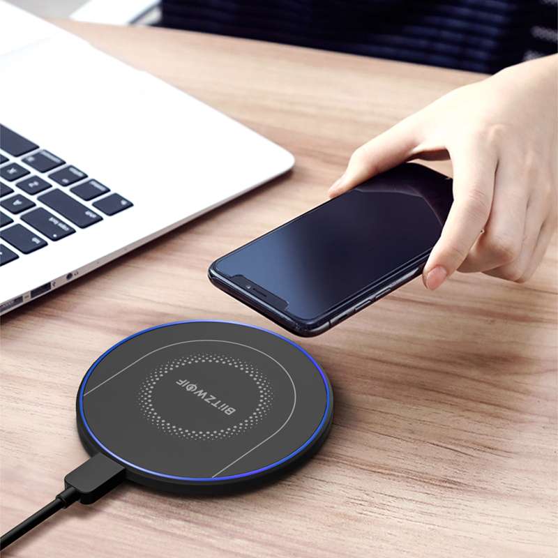 Fast Wireless Charger For IPhone